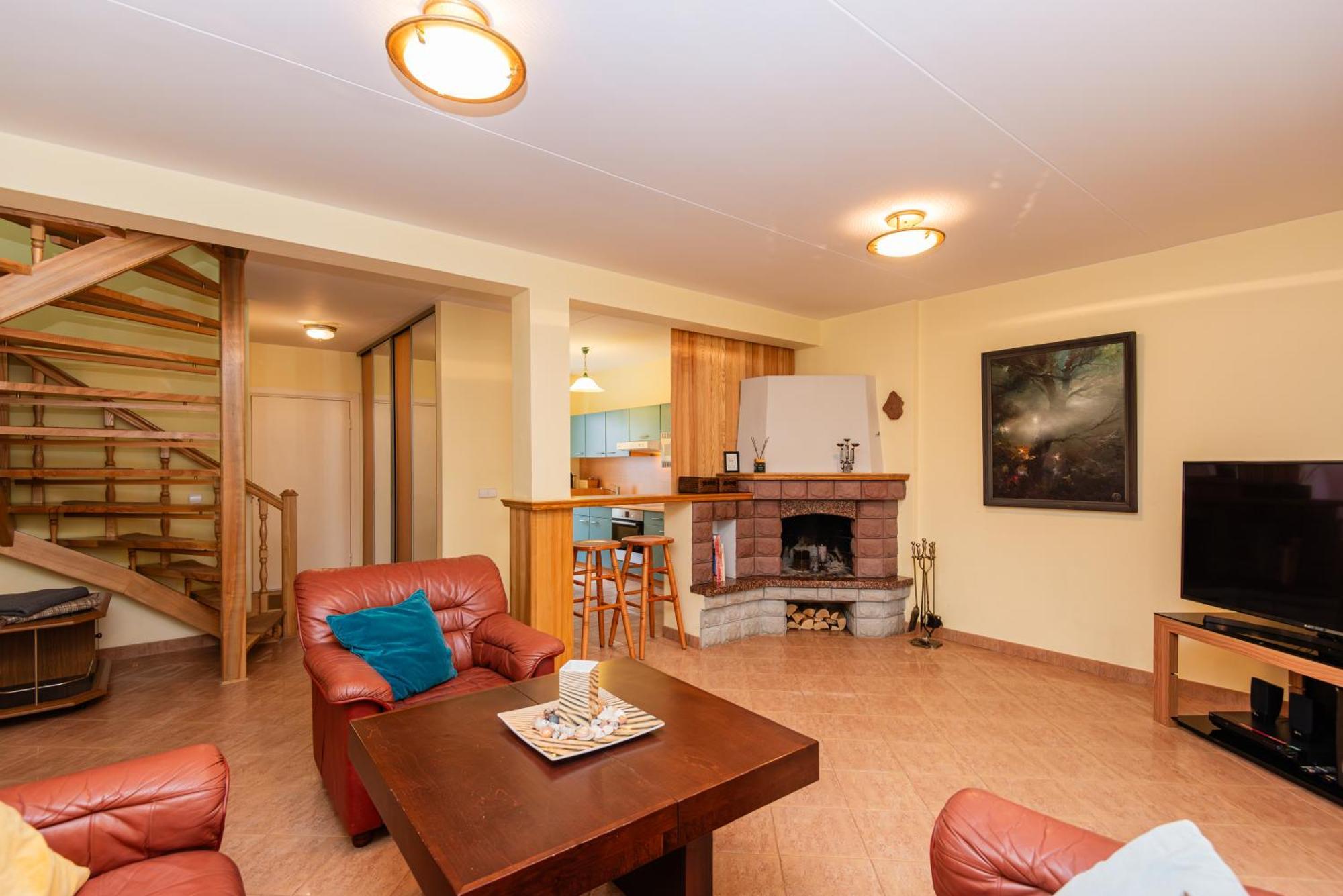 Family Inn Cottage With Terrace Паланга Экстерьер фото
